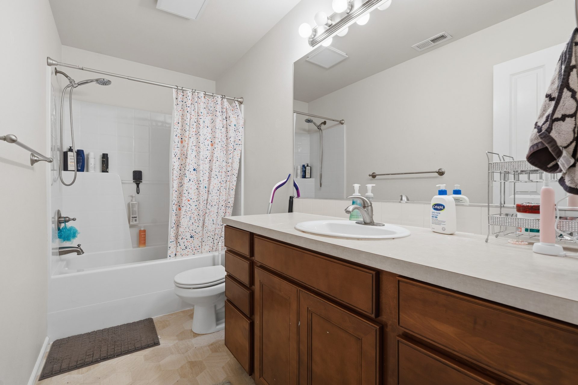 Full Bath
